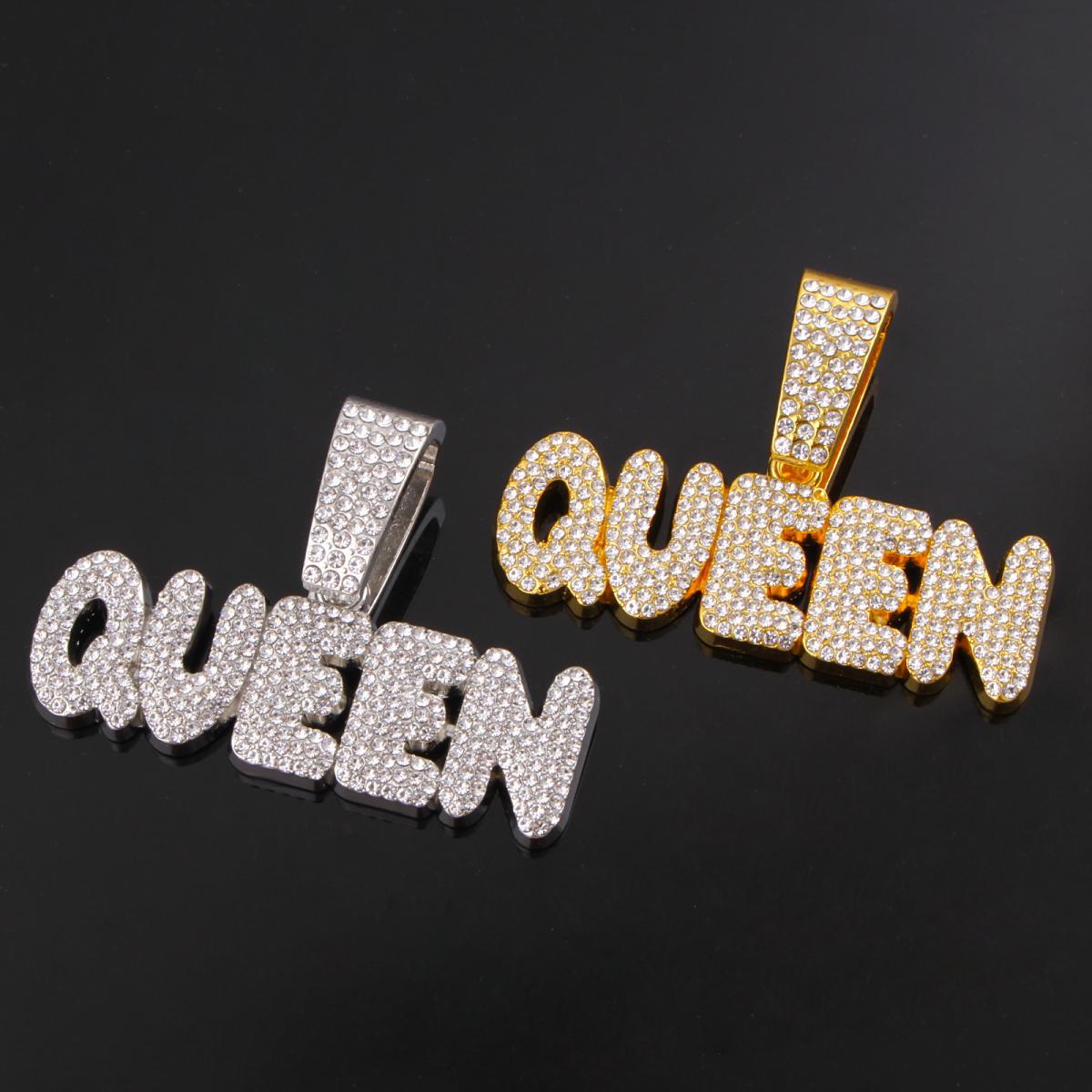 The QUEEN English letter pendant is adorned with Cuban cha