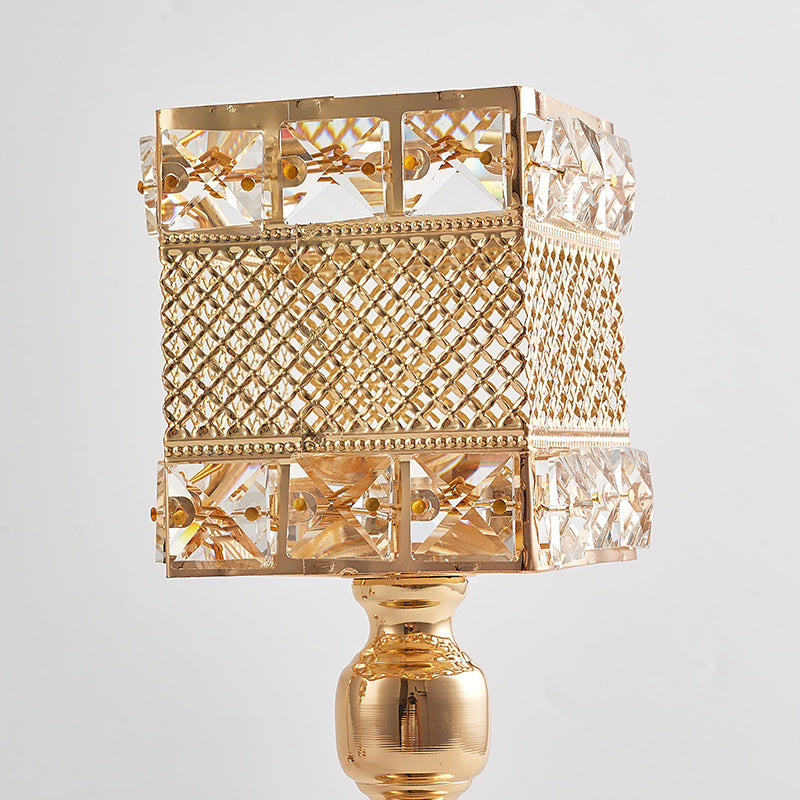 2019 light luxury style electroplating retro creative candlestick wedding props ornaments iron square candle cup decoration